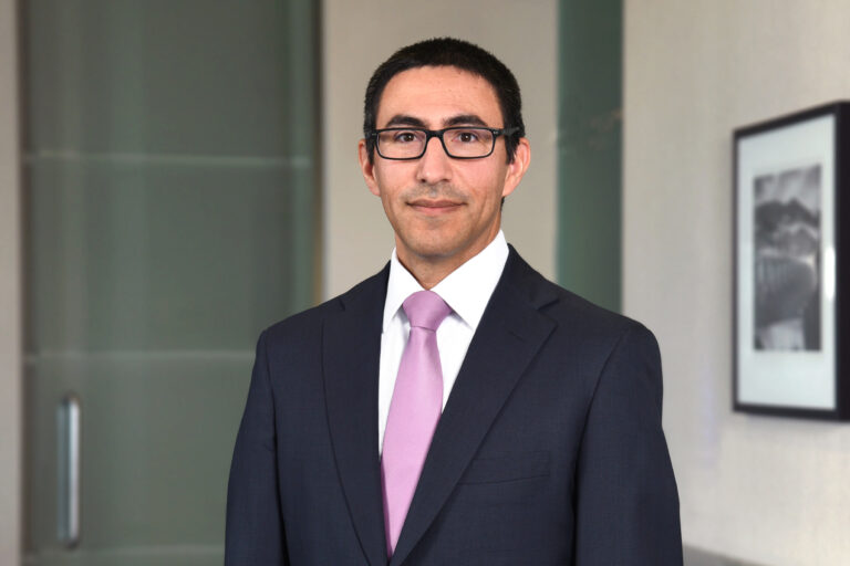 Mark Lezama Headshot