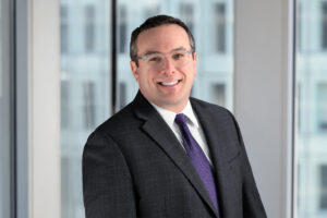 USPTO, ITC Veteran Michael Forman Joins Knobbe Martens Headshot